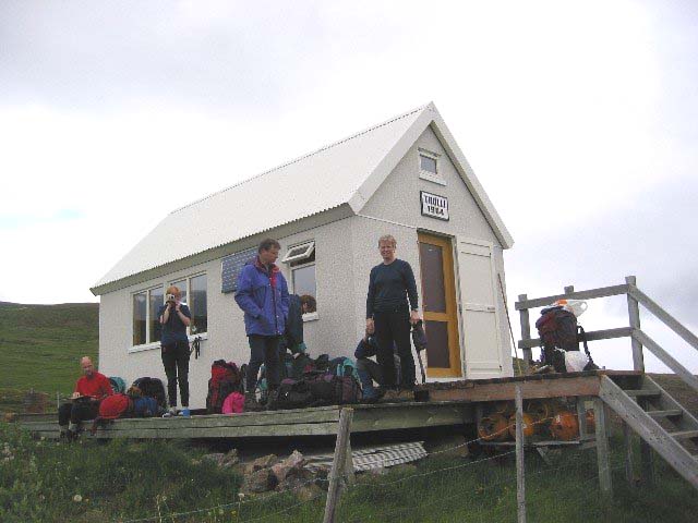 108-0875_IMG